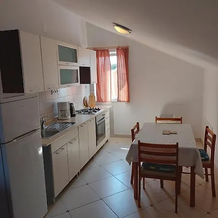 Apartmani Anita Malinska Buitenkant foto