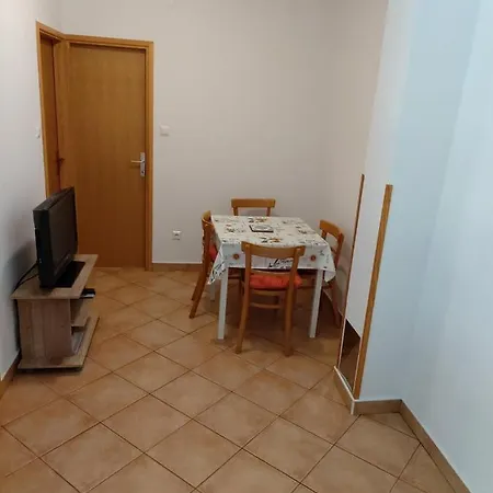 Apartmani Anita Malinska Buitenkant foto