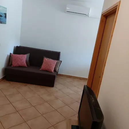 Apartmani Anita Malinska Buitenkant foto