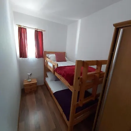 Apartmani Anita Malinska Buitenkant foto